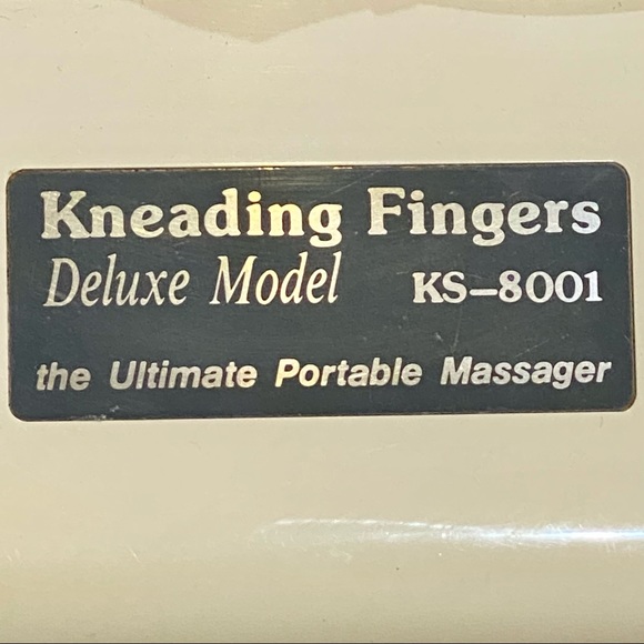 Sharper Image 'Kneading Fingers' Shiatsu Massager - Picture 7 of 15